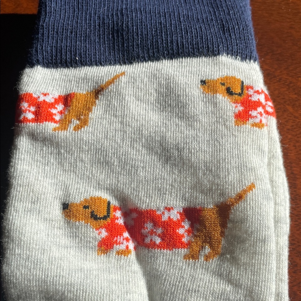 Old Navy Men's dachshund Crew Socks - set of 2 - Picture 6 of 6